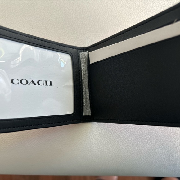 NWT Coach 3 In 1 Wallet In Signature Canvas F41346 Black/Red - Picture 8 of 10